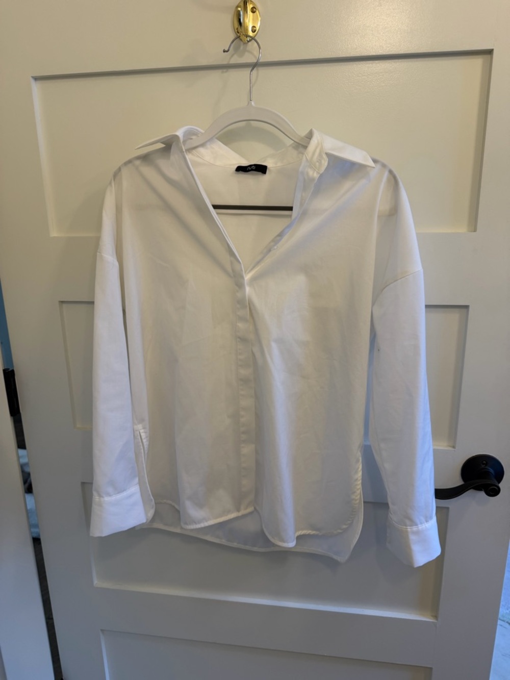 Ruti Classic Button-Down Shirt